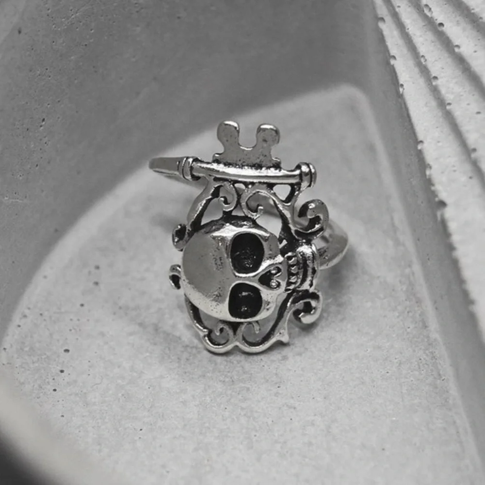 Silver Skull Key Ring with Black Eyes